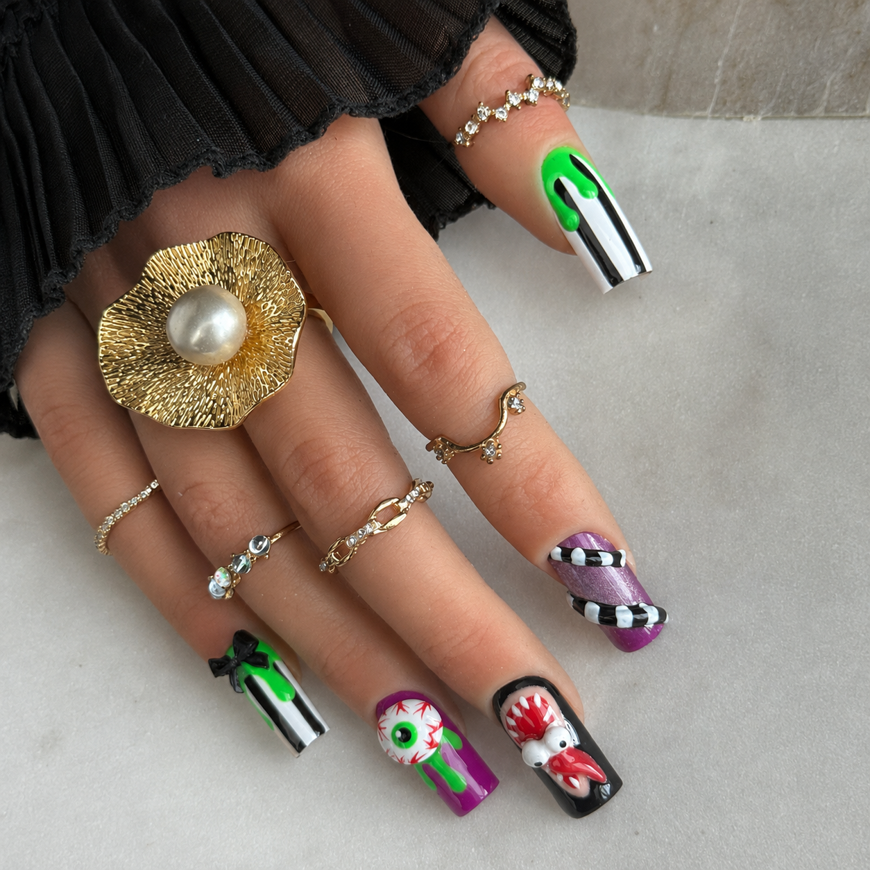 🧪 Jugo Tóxico — Handmade Press-On Nails