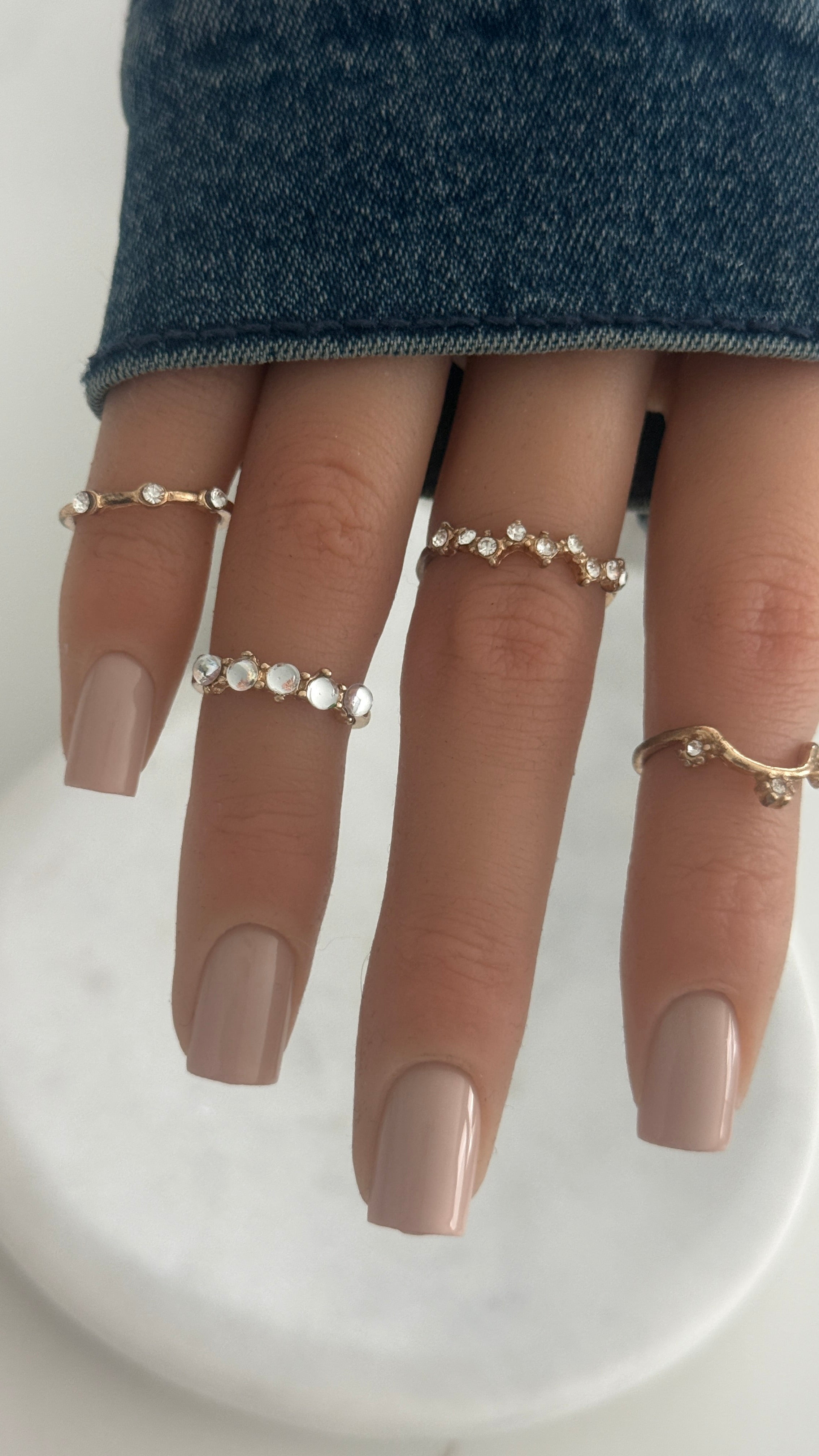 Latte Chic – Warm Nude