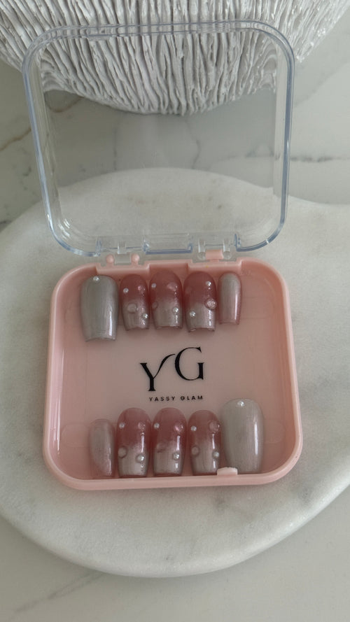 Dewy Blush – Glass Effect